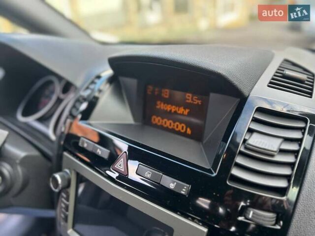 Серый Опель Зафира, объемом двигателя 1.6 л и пробегом 167 тыс. км за 7499 $, фото 36 на Automoto.ua