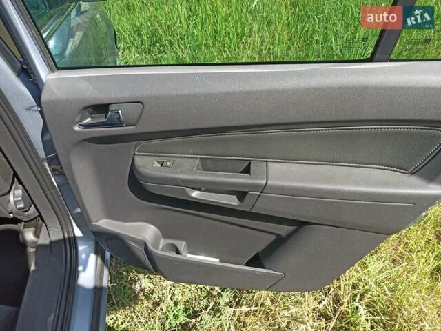 Серый Опель Зафира, объемом двигателя 1.7 л и пробегом 284 тыс. км за 6998 $, фото 20 на Automoto.ua