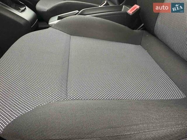 Сірий Опель Зафіра, об'ємом двигуна 1.6 л та пробігом 231 тис. км за 5999 $, фото 16 на Automoto.ua