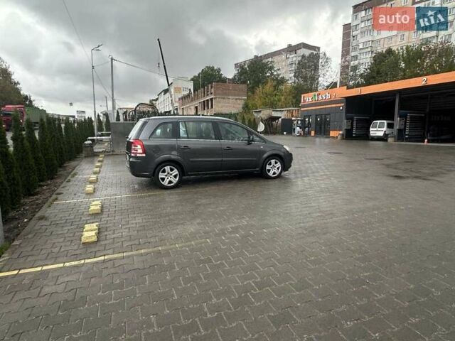 Сірий Опель Зафіра, об'ємом двигуна 1.6 л та пробігом 231 тис. км за 5999 $, фото 6 на Automoto.ua