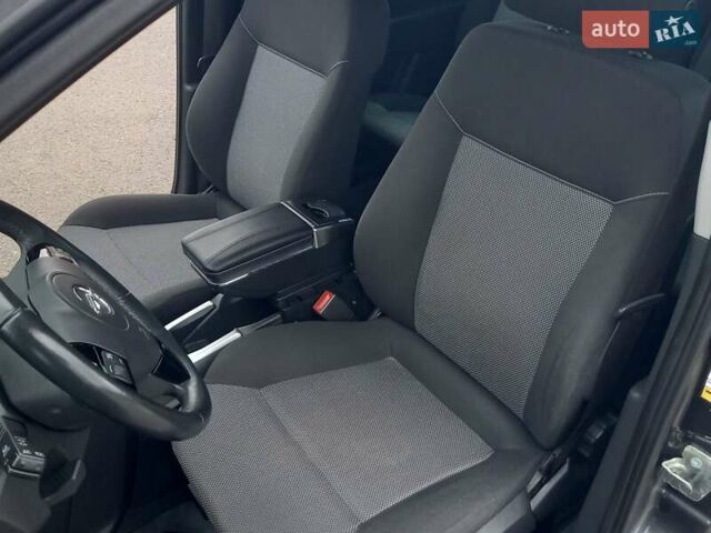 Сірий Опель Зафіра, об'ємом двигуна 1.6 л та пробігом 223 тис. км за 6900 $, фото 15 на Automoto.ua