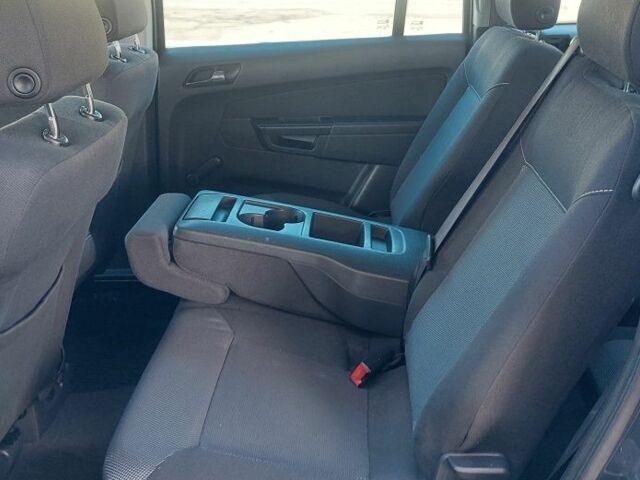 Серый Опель Зафира, объемом двигателя 1.6 л и пробегом 189 тыс. км за 6700 $, фото 10 на Automoto.ua