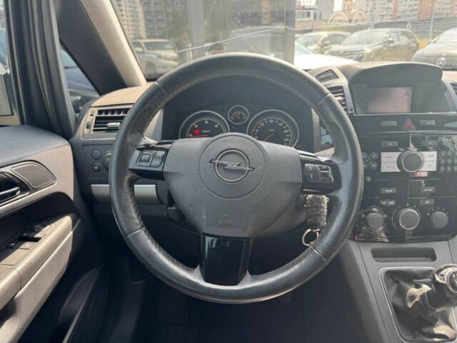 Серый Опель Зафира, объемом двигателя 1.7 л и пробегом 320 тыс. км за 6990 $, фото 14 на Automoto.ua