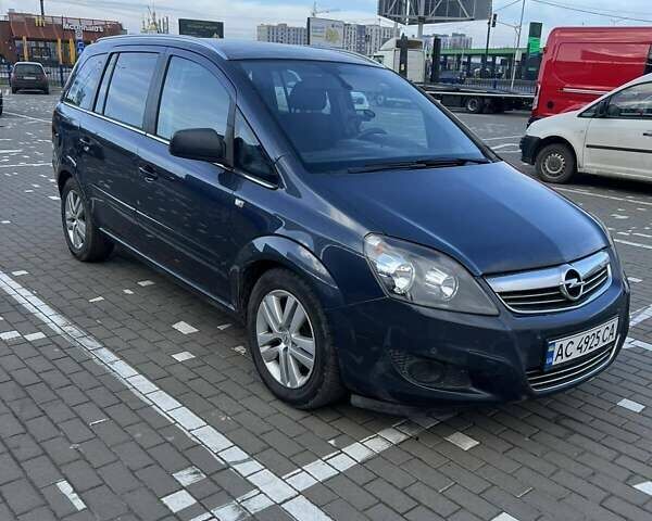 Серый Опель Зафира, объемом двигателя 1.7 л и пробегом 303 тыс. км за 6700 $, фото 5 на Automoto.ua