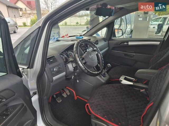 Сірий Опель Зафіра, об'ємом двигуна 1.7 л та пробігом 284 тис. км за 6300 $, фото 17 на Automoto.ua