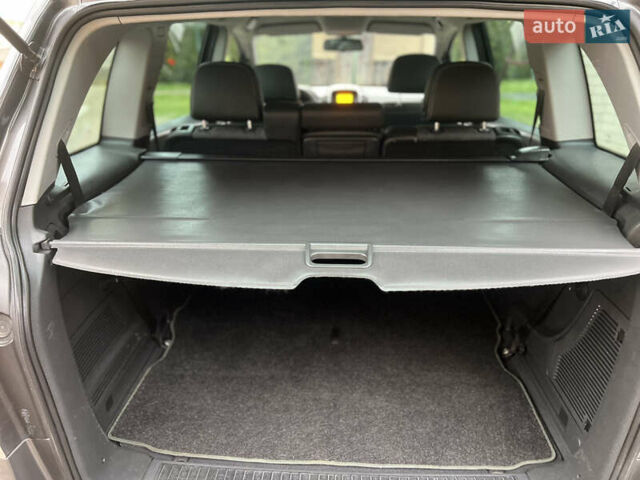 Серый Опель Зафира, объемом двигателя 1.7 л и пробегом 191 тыс. км за 7900 $, фото 64 на Automoto.ua