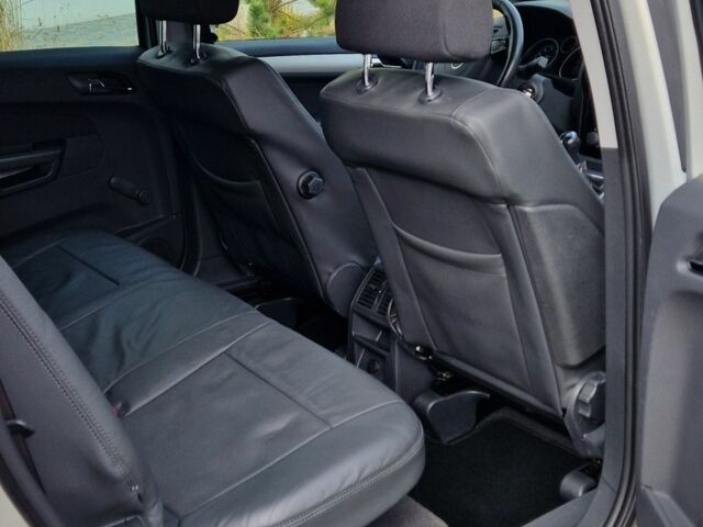 Серый Опель Зафира, объемом двигателя 1.6 л и пробегом 317 тыс. км за 5500 $, фото 7 на Automoto.ua