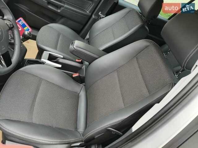 Серый Опель Зафира, объемом двигателя 1.8 л и пробегом 217 тыс. км за 6700 $, фото 18 на Automoto.ua