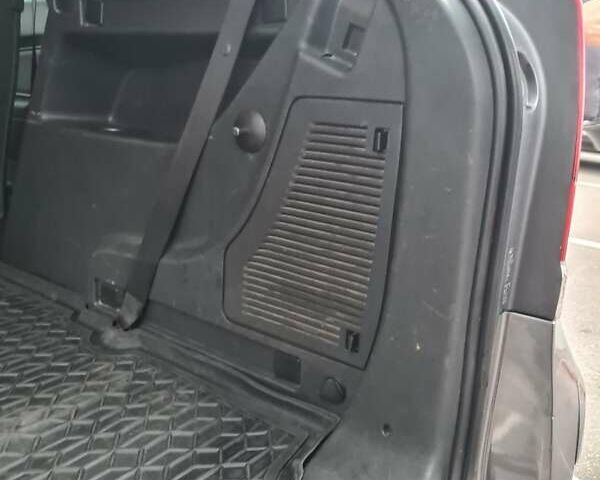 Сірий Опель Зафіра, об'ємом двигуна 1.91 л та пробігом 312 тис. км за 7200 $, фото 16 на Automoto.ua