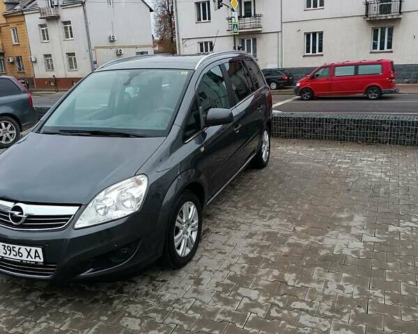 Серый Опель Зафира, объемом двигателя 1.8 л и пробегом 204 тыс. км за 8200 $, фото 30 на Automoto.ua
