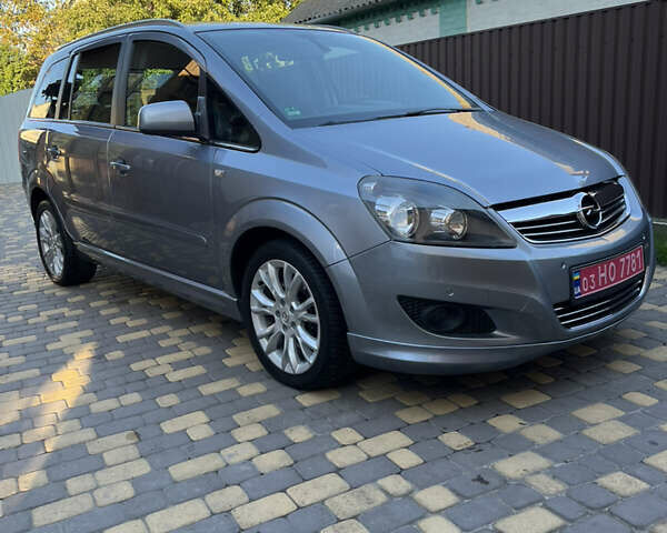 Сірий Опель Зафіра, об'ємом двигуна 1.6 л та пробігом 172 тис. км за 7250 $, фото 23 на Automoto.ua