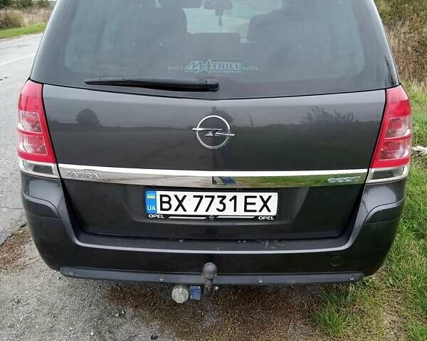 Серый Опель Зафира, объемом двигателя 1.7 л и пробегом 205 тыс. км за 6700 $, фото 4 на Automoto.ua
