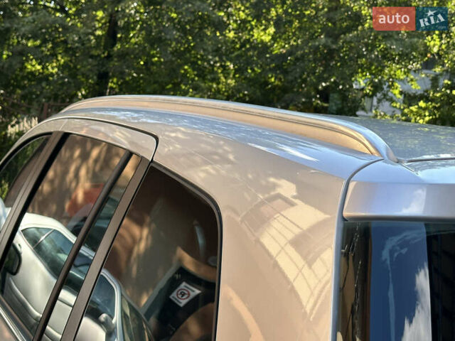 Серый Опель Зафира, объемом двигателя 1.6 л и пробегом 156 тыс. км за 7199 $, фото 83 на Automoto.ua