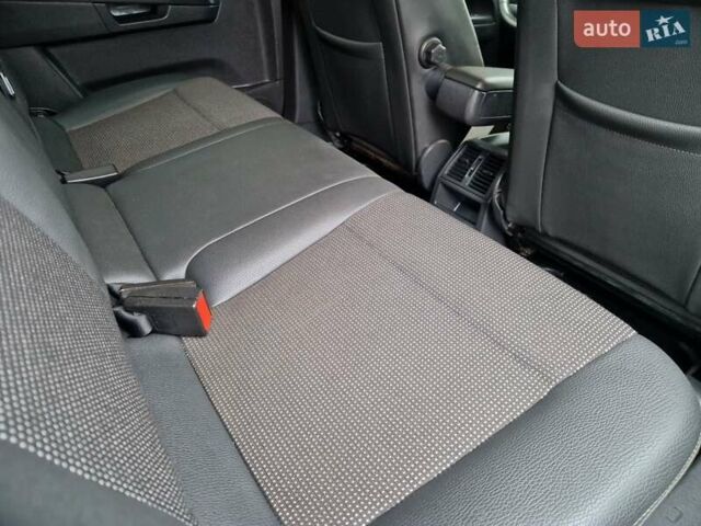 Серый Опель Зафира, объемом двигателя 1.8 л и пробегом 154 тыс. км за 7700 $, фото 33 на Automoto.ua