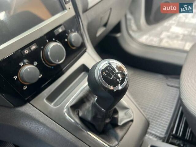 Серый Опель Зафира, объемом двигателя 1.6 л и пробегом 167 тыс. км за 7499 $, фото 44 на Automoto.ua