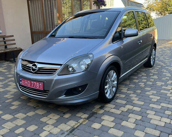 Сірий Опель Зафіра, об'ємом двигуна 1.6 л та пробігом 172 тис. км за 7250 $, фото 8 на Automoto.ua