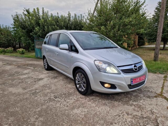 Серый Опель Зафира, объемом двигателя 1.8 л и пробегом 204 тыс. км за 7950 $, фото 6 на Automoto.ua
