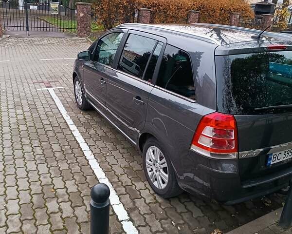 Серый Опель Зафира, объемом двигателя 1.8 л и пробегом 204 тыс. км за 8200 $, фото 27 на Automoto.ua