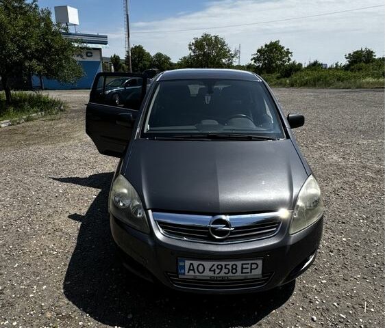 Серый Опель Зафира, объемом двигателя 0 л и пробегом 270 тыс. км за 5500 $, фото 5 на Automoto.ua