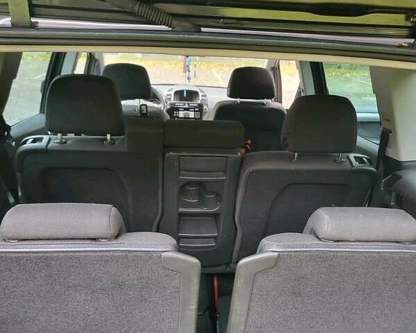 Сірий Опель Зафіра, об'ємом двигуна 0 л та пробігом 183 тис. км за 7650 $, фото 15 на Automoto.ua