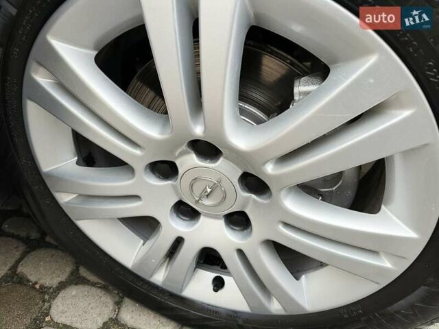 Серый Опель Зафира, объемом двигателя 1.8 л и пробегом 217 тыс. км за 6700 $, фото 21 на Automoto.ua