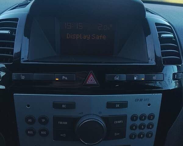 Опель Зафира 2010 в Львове на Automoto.ua Серый Опель Зафира, объемом двигателя 1.6 л и пробегом 144 тыс. км за 6900 $, фото 9 на Automoto.ua