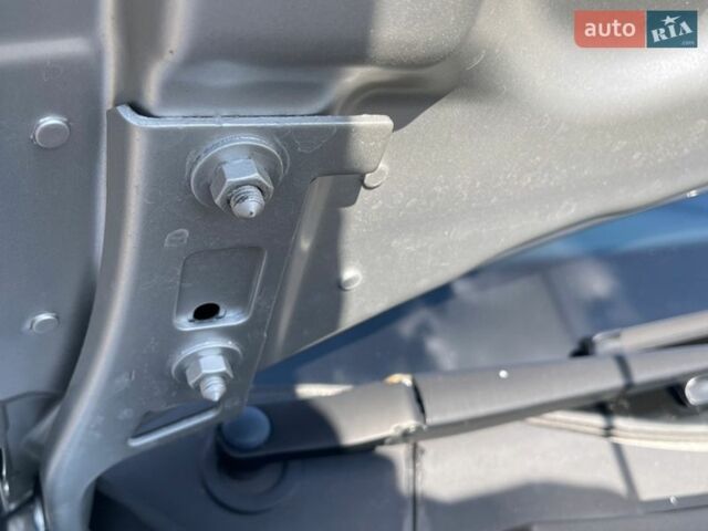 Серый Опель Зафира, объемом двигателя 1.8 л и пробегом 183 тыс. км за 7099 $, фото 42 на Automoto.ua