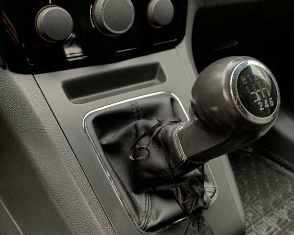 Сірий Опель Зафіра, об'ємом двигуна 1.7 л та пробігом 263 тис. км за 6999 $, фото 15 на Automoto.ua