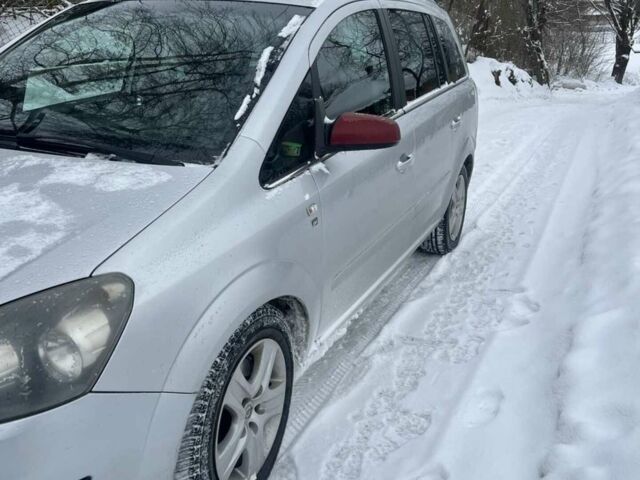 Сірий Опель Зафіра, об'ємом двигуна 1.7 л та пробігом 253 тис. км за 6000 $, фото 10 на Automoto.ua