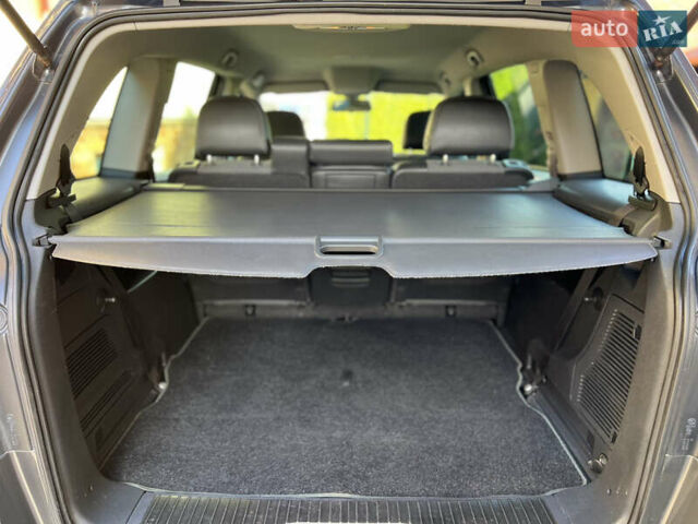 Серый Опель Зафира, объемом двигателя 1.7 л и пробегом 196 тыс. км за 7800 $, фото 54 на Automoto.ua