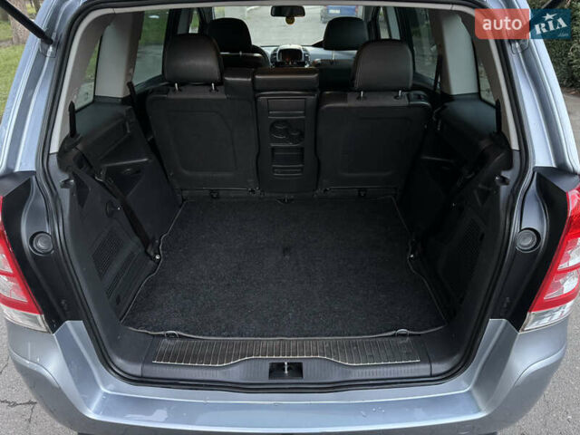 Опель Зафира 2010 в Умани на Automoto.ua Серый Опель Зафира, объемом двигателя 1.8 л и пробегом 174 тыс. км за 6500 $, фото 20 на Automoto.ua