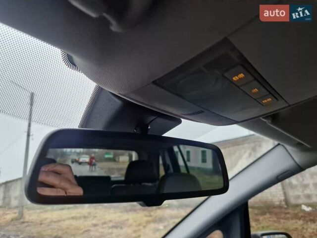 Серый Опель Зафира, объемом двигателя 1.8 л и пробегом 154 тыс. км за 7700 $, фото 40 на Automoto.ua