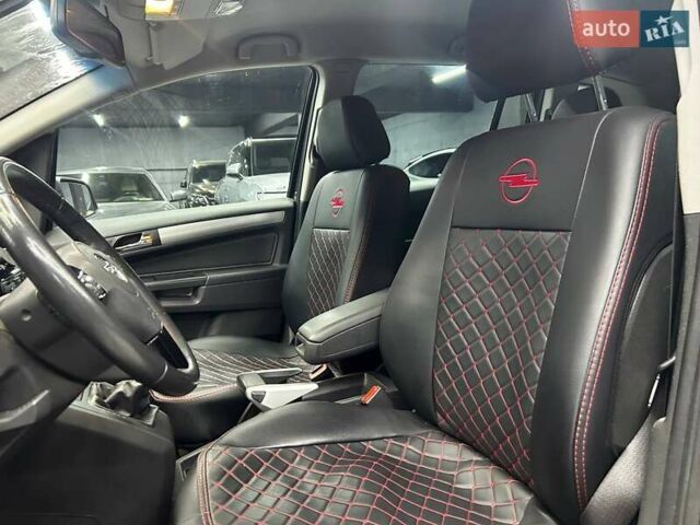 Серый Опель Зафира, объемом двигателя 1.91 л и пробегом 172 тыс. км за 8200 $, фото 8 на Automoto.ua