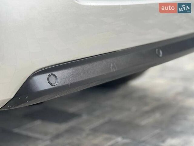 Серый Опель Зафира, объемом двигателя 1.6 л и пробегом 167 тыс. км за 7499 $, фото 30 на Automoto.ua