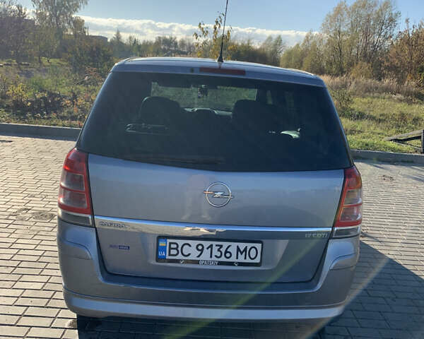 Серый Опель Зафира, объемом двигателя 1.7 л и пробегом 265 тыс. км за 6950 $, фото 13 на Automoto.ua