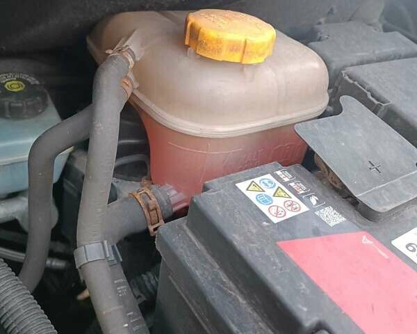 Опель Зафира 2010 в Белой Церкве на Automoto.ua Серый Опель Зафира, объемом двигателя 1.8 л и пробегом 184 тыс. км за 7700 $, фото 14 на Automoto.ua