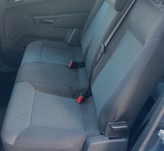 Серый Опель Зафира, объемом двигателя 1.6 л и пробегом 189 тыс. км за 6700 $, фото 6 на Automoto.ua