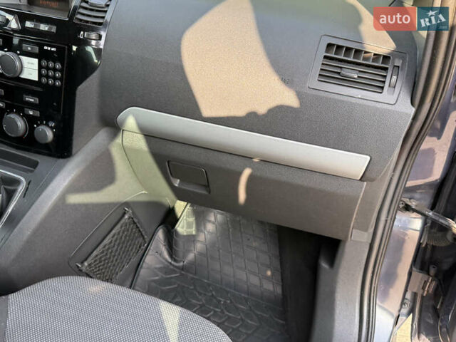 Сірий Опель Зафіра, об'ємом двигуна 1.7 л та пробігом 234 тис. км за 6999 $, фото 30 на Automoto.ua