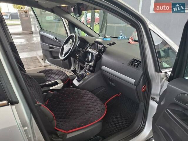 Сірий Опель Зафіра, об'ємом двигуна 1.7 л та пробігом 284 тис. км за 6300 $, фото 26 на Automoto.ua