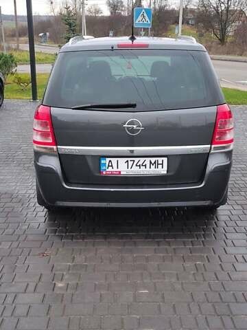 Серый Опель Зафира, объемом двигателя 1.69 л и пробегом 280 тыс. км за 6700 $, фото 15 на Automoto.ua