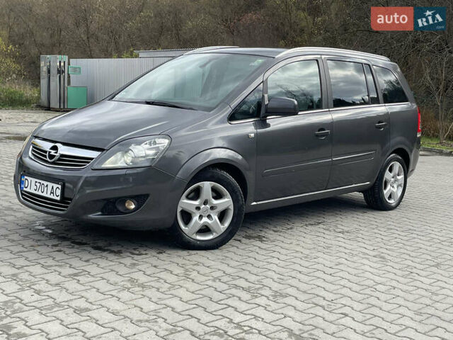 Опель Зафира 2011 в Турке на Automoto.ua Серый Опель Зафира, объемом двигателя 1.69 л и пробегом 204 тыс. км за 5500 $, фото 22 на Automoto.ua