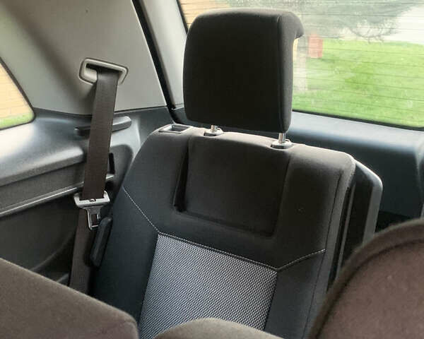 Серый Опель Зафира, объемом двигателя 1.8 л и пробегом 221 тыс. км за 5899 $, фото 45 на Automoto.ua