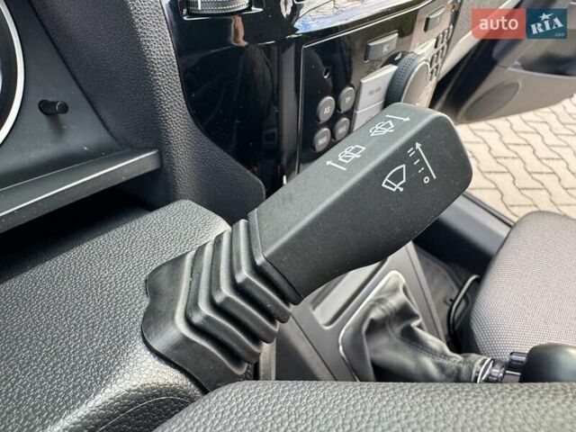 Опель Зафира 2011 в Виннице на Automoto.ua Серый Опель Зафира, объемом двигателя 1.6 л и пробегом 191 тыс. км за 6999 $, фото 43 на Automoto.ua