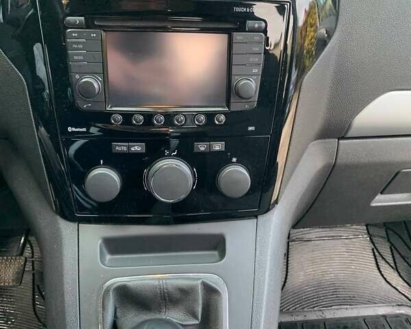 Серый Опель Зафира, объемом двигателя 1.7 л и пробегом 344 тыс. км за 5500 $, фото 4 на Automoto.ua