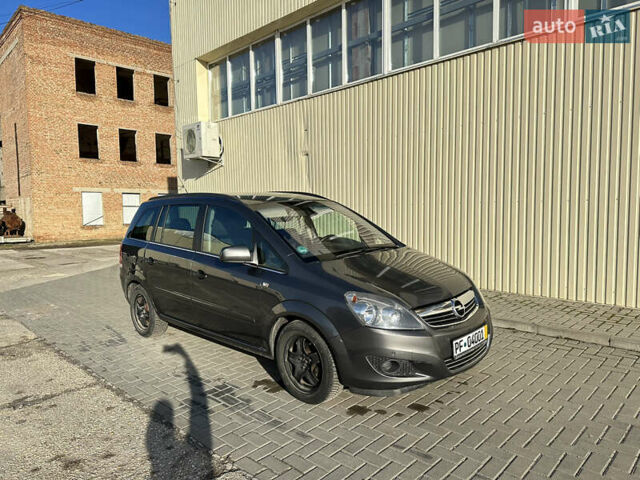 Сірий Опель Зафіра, об'ємом двигуна 1.8 л та пробігом 190 тис. км за 7200 $, фото 2 на Automoto.ua