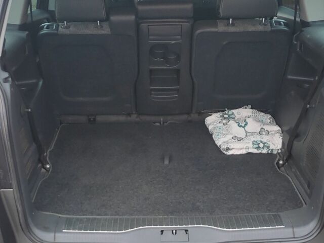 Серый Опель Зафира, объемом двигателя 1.7 л и пробегом 280 тыс. км за 6700 $, фото 20 на Automoto.ua