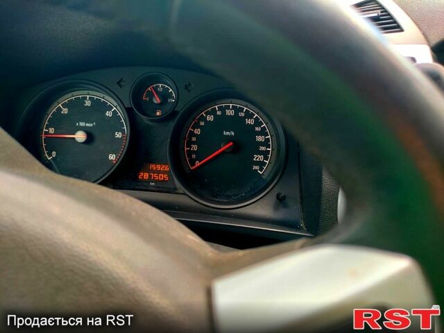 Сірий Опель Зафіра, об'ємом двигуна 1.7 л та пробігом 288 тис. км за 6500 $, фото 2 на Automoto.ua