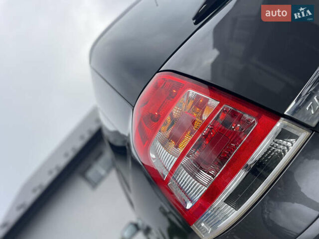 Сірий Опель Зафіра, об'ємом двигуна 1.7 л та пробігом 205 тис. км за 8299 $, фото 22 на Automoto.ua