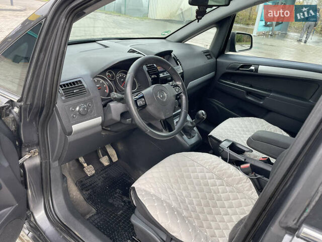 Опель Зафира 2011 в Турке на Automoto.ua Серый Опель Зафира, объемом двигателя 1.69 л и пробегом 204 тыс. км за 5500 $, фото 37 на Automoto.ua