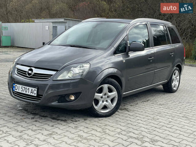 Опель Зафира 2011 в Турке на Automoto.ua Серый Опель Зафира, объемом двигателя 1.69 л и пробегом 204 тыс. км за 5500 $, фото 27 на Automoto.ua